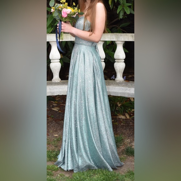 Teal glittery prom dress - Picture 1 of 6
